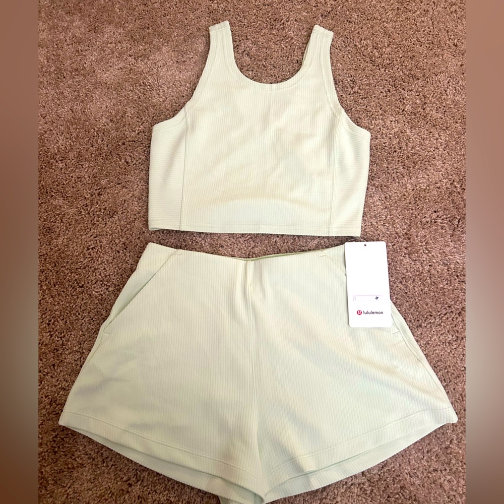 Lululemon Ribbed Softstreme Set